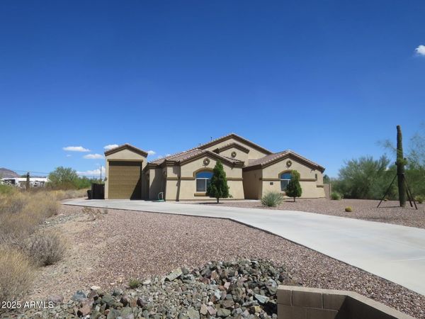 2225 N 76TH Place N, Mesa, AZ 85207