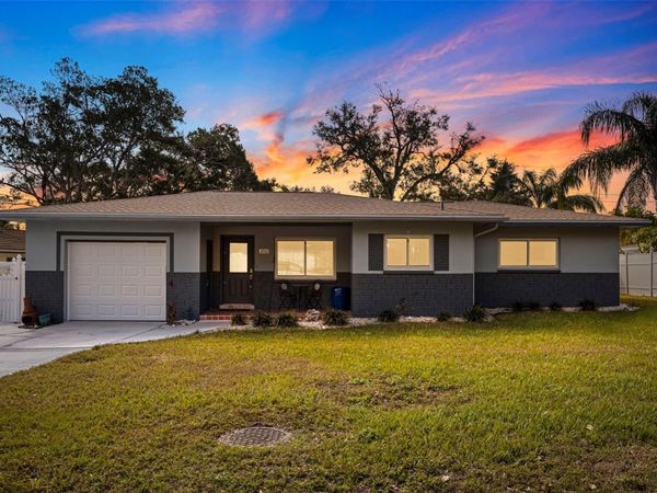 3282 HONEYSUCKLE ROAD, LARGO, FL 33770