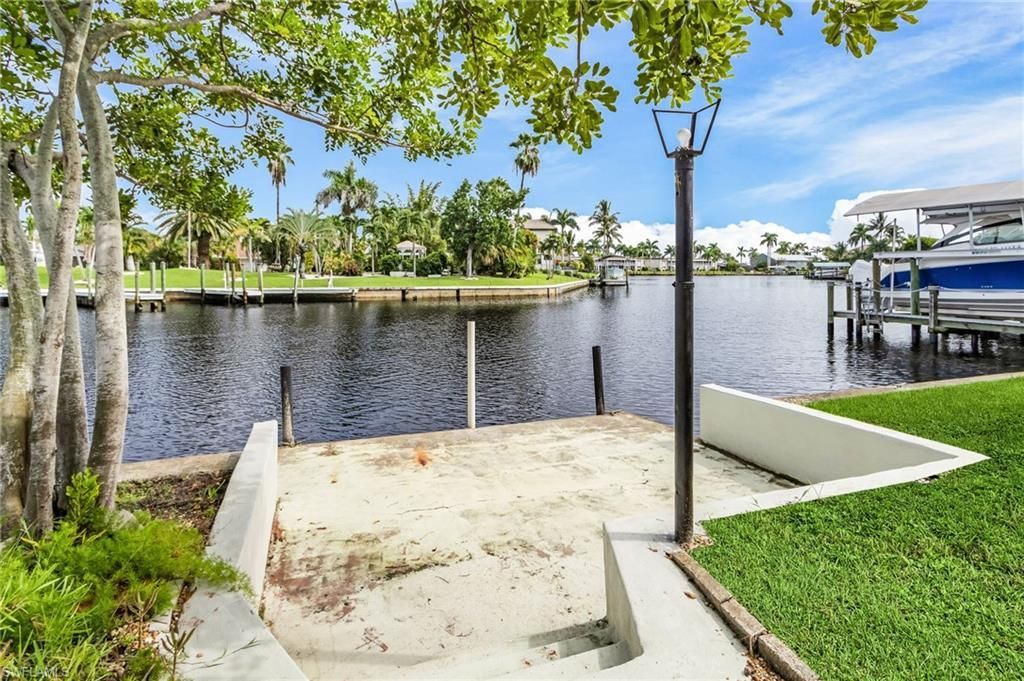 1721 SE 44th St , Cape Coral, FL 33904 Photo