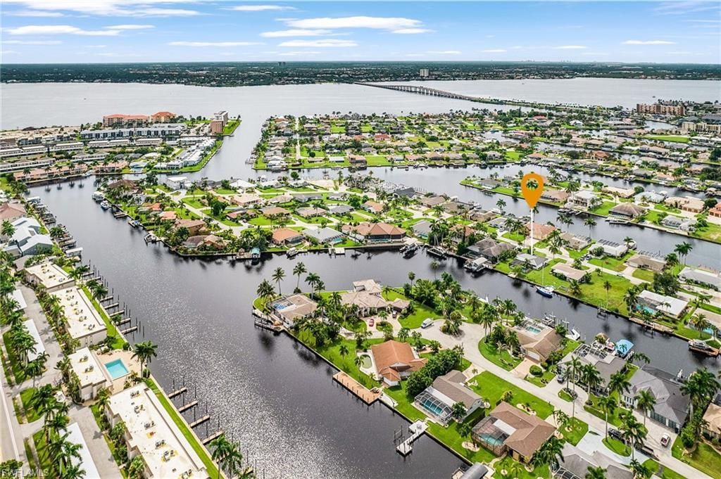 1721 SE 44th St , Cape Coral, FL 33904 Photo