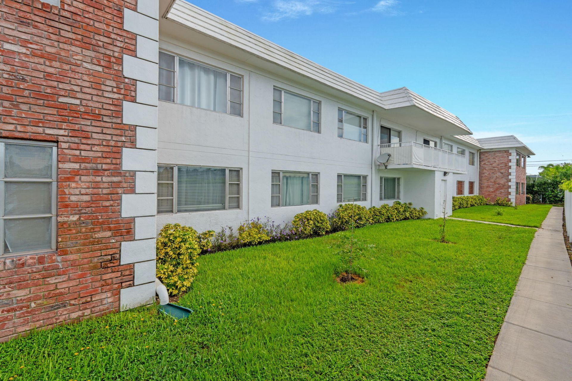 418 S Cypress Road, Unit 128, Pompano Beach, FL 33060 Photo