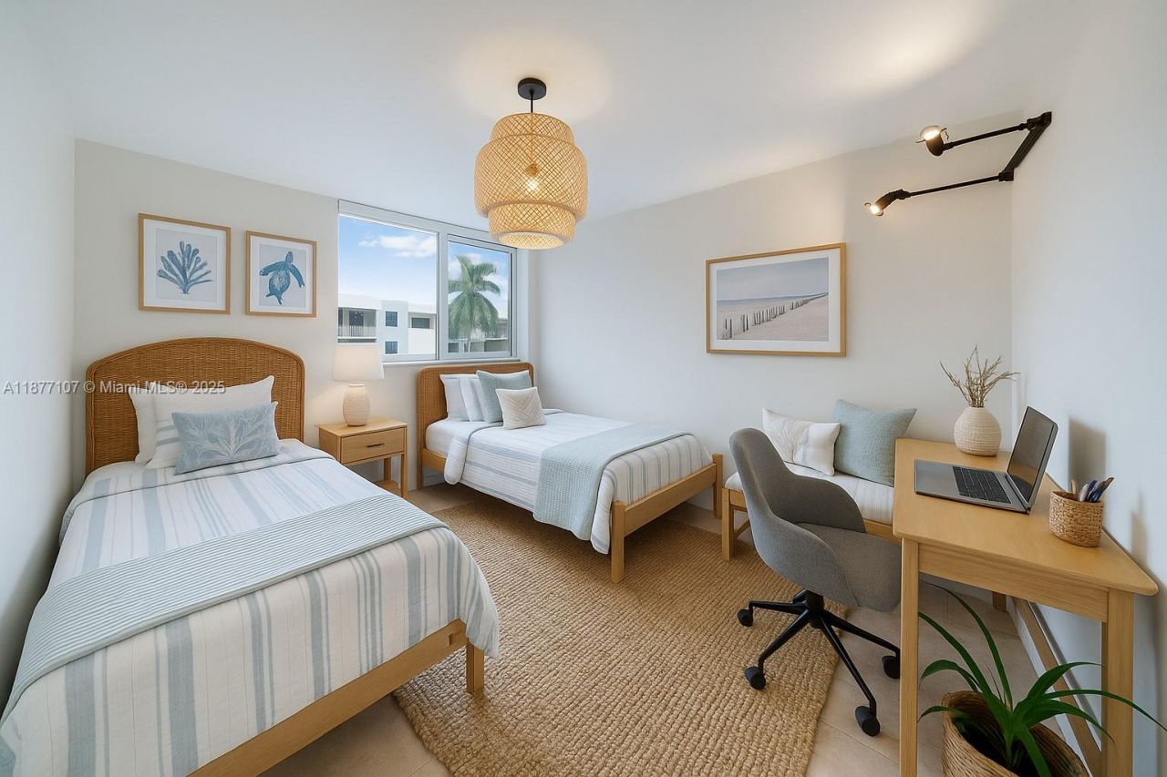 1665 Bay Rd, Unit 521, Miami Beach, FL 33139 Photo