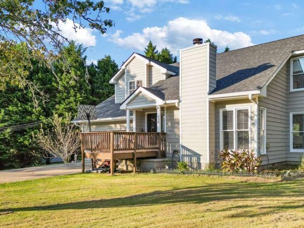 359 Scenic Lane, Auburn, GA 30011