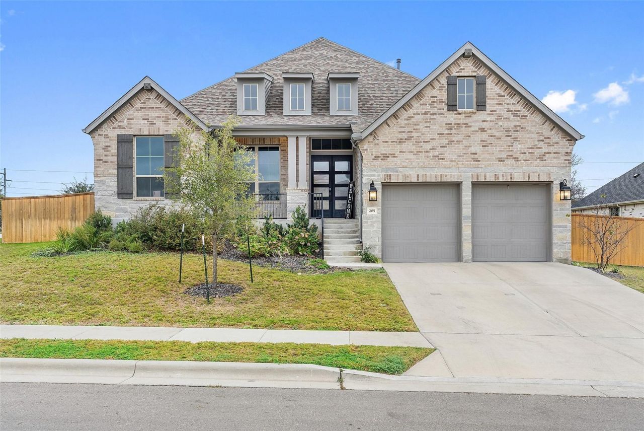 205 Quiet Oak Rd, San Marcos, TX 78666 Main Photo