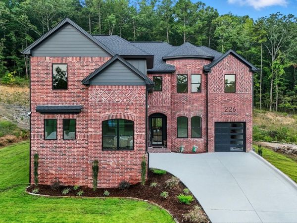 226 Abington Circle, Little Rock, AR 72223