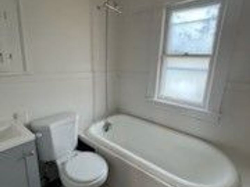 11222 Revere Avenue, Cleveland, OH 44105 Photo 17