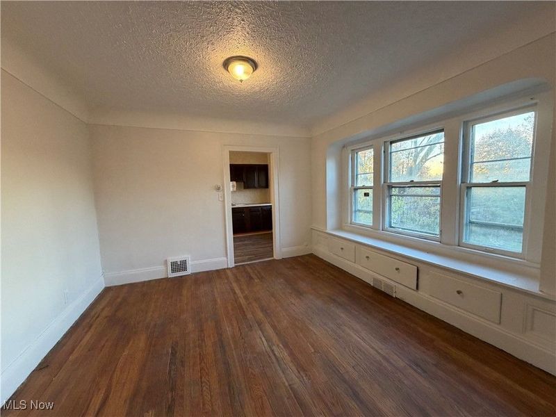 11222 Revere Avenue, Cleveland, OH 44105 Photo 22