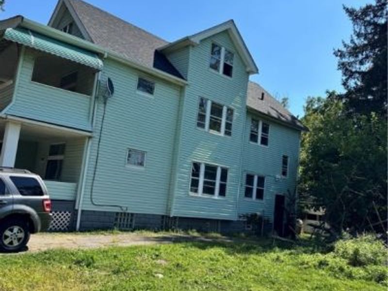 11222 Revere Avenue, Cleveland, OH 44105 Photo 40