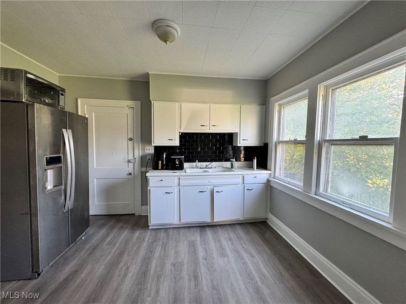 11222 Revere Avenue, Cleveland, OH 44105 Photo 7