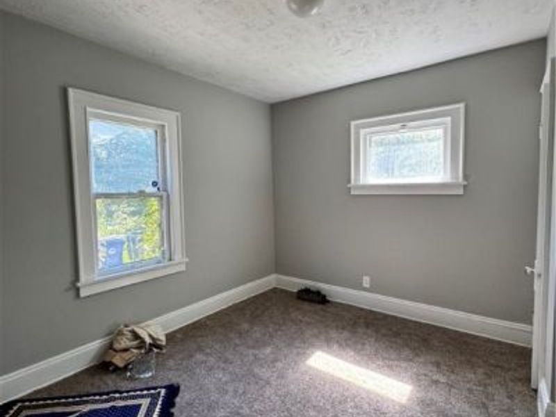 11222 Revere Avenue, Cleveland, OH 44105 Photo 9