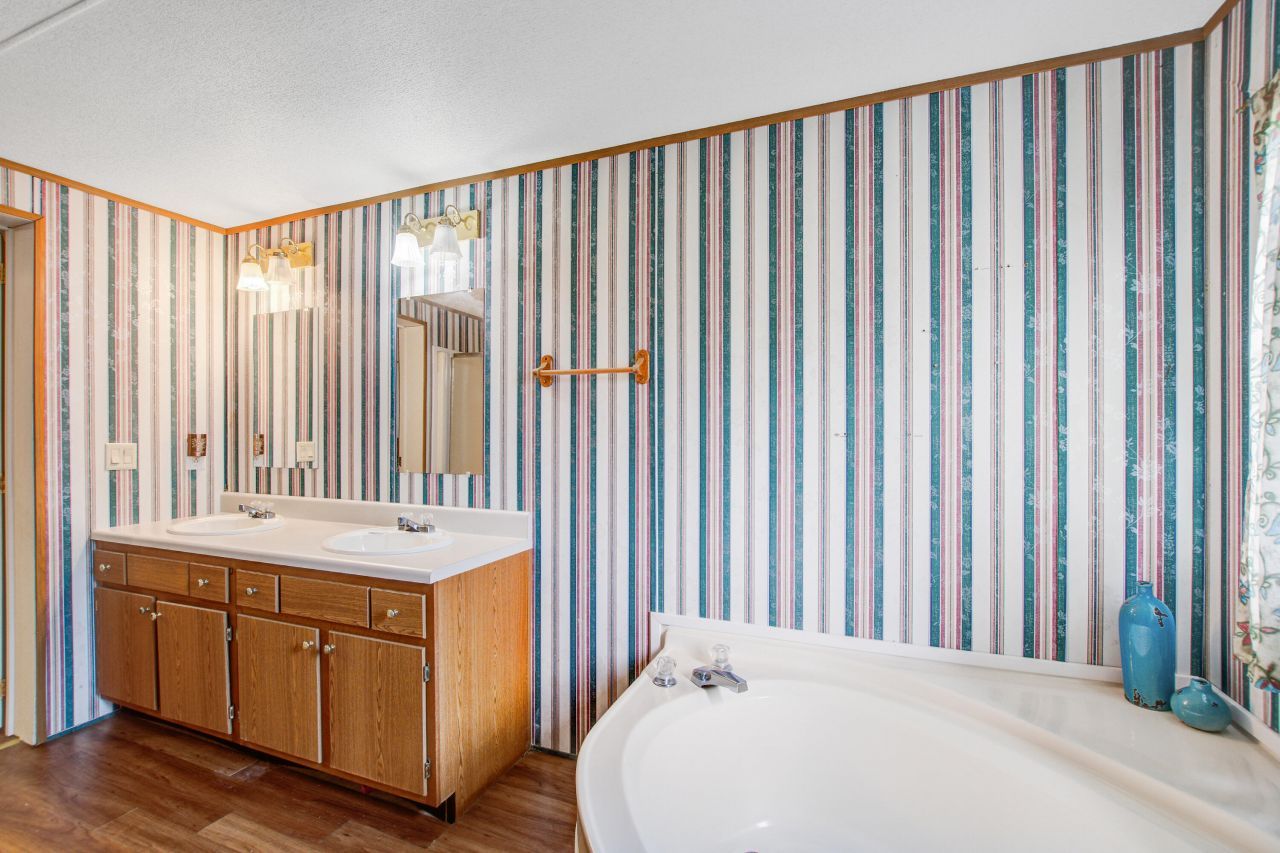 171 Autumn Run Road Photo 22