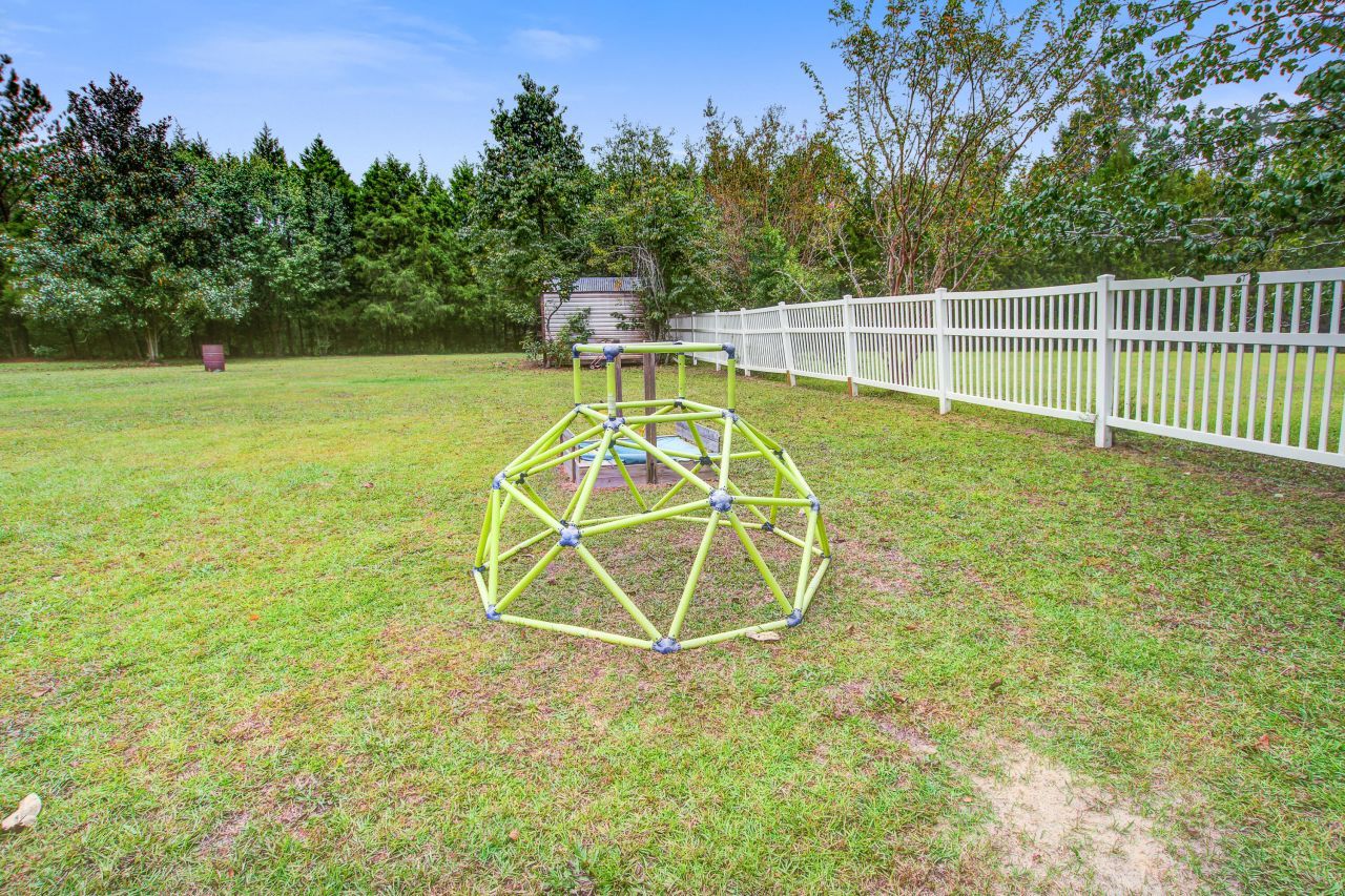 171 Autumn Run Road Photo 32