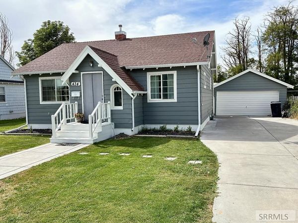 434 S Park Avenue, SHELLEY, ID 83274
