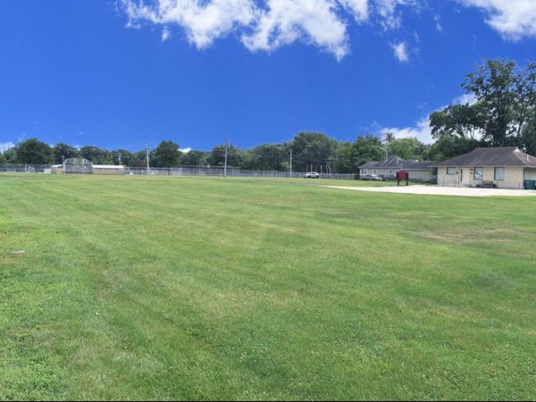 281 S Main Street, Seneca, IL 61360