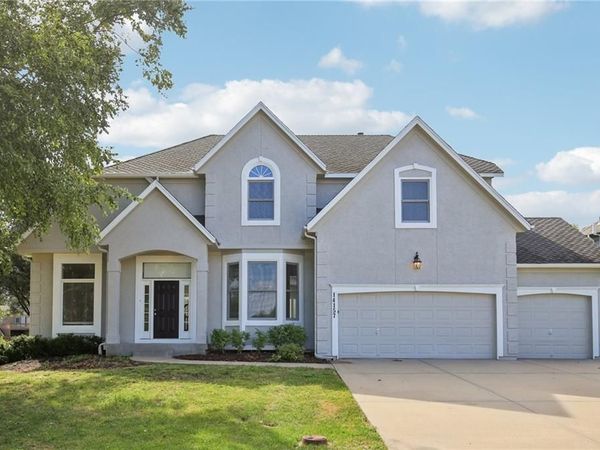 14157 Bond Street, Overland Park, KS 66221