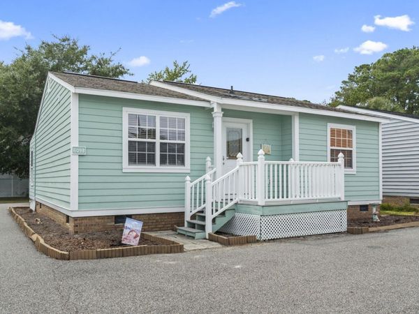 609 B 3rd Ave. S, North Myrtle Beach, SC 29582