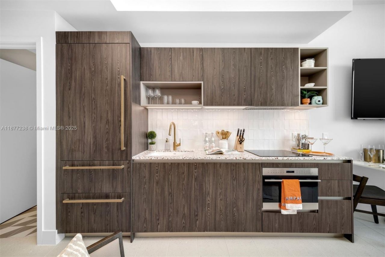 159 NE 6th St, Unit 5112, Miami, FL 33132 Photo