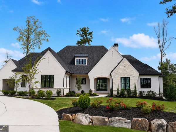 5071 Kings Close, Alpharetta, GA 30004