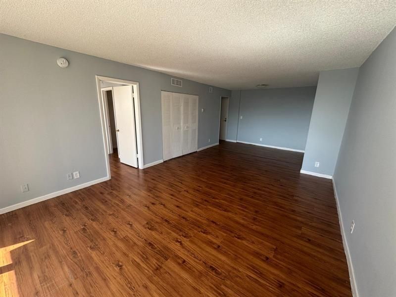 4222 Inverrary Boulevard, Unit 4313, Lauderhill, FL 33319 Photo