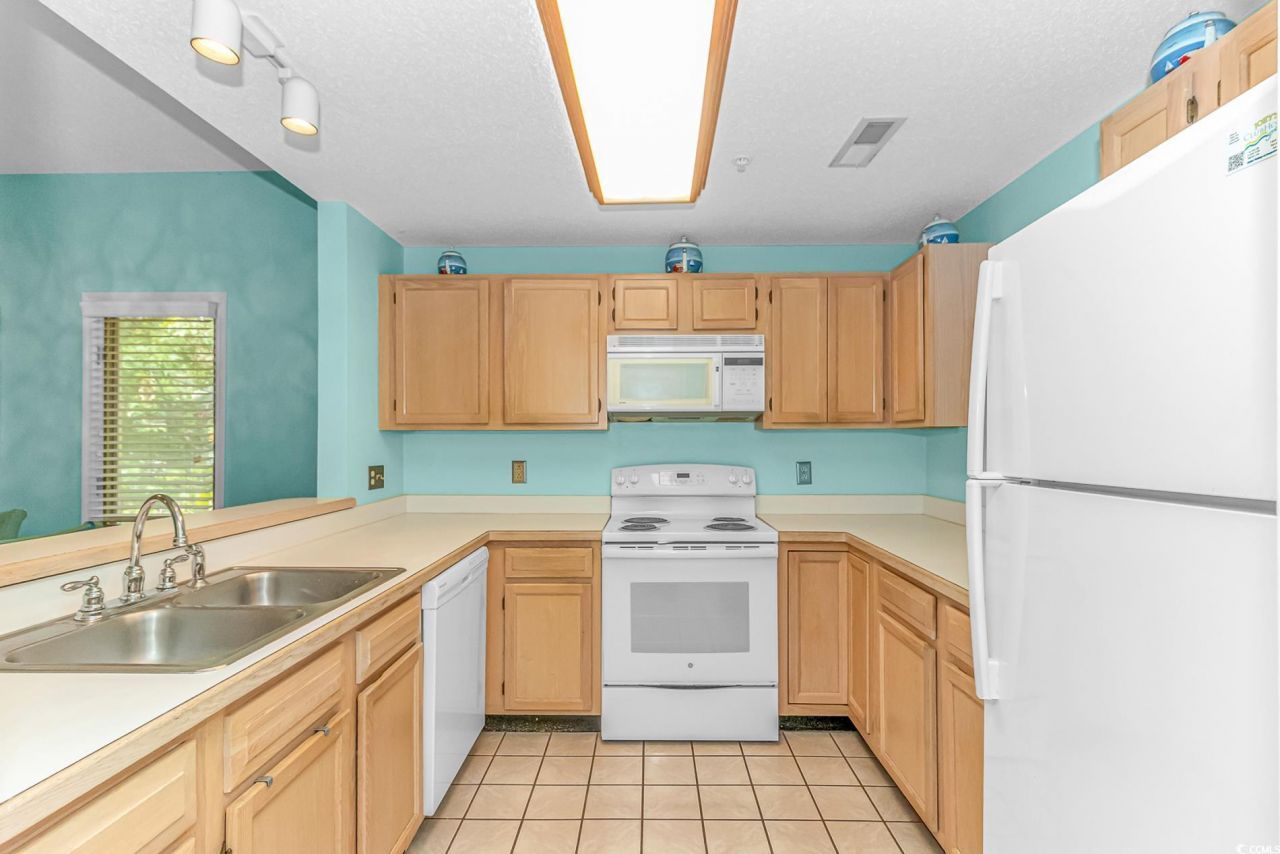 1221 Tidewater Dr. Photo 7