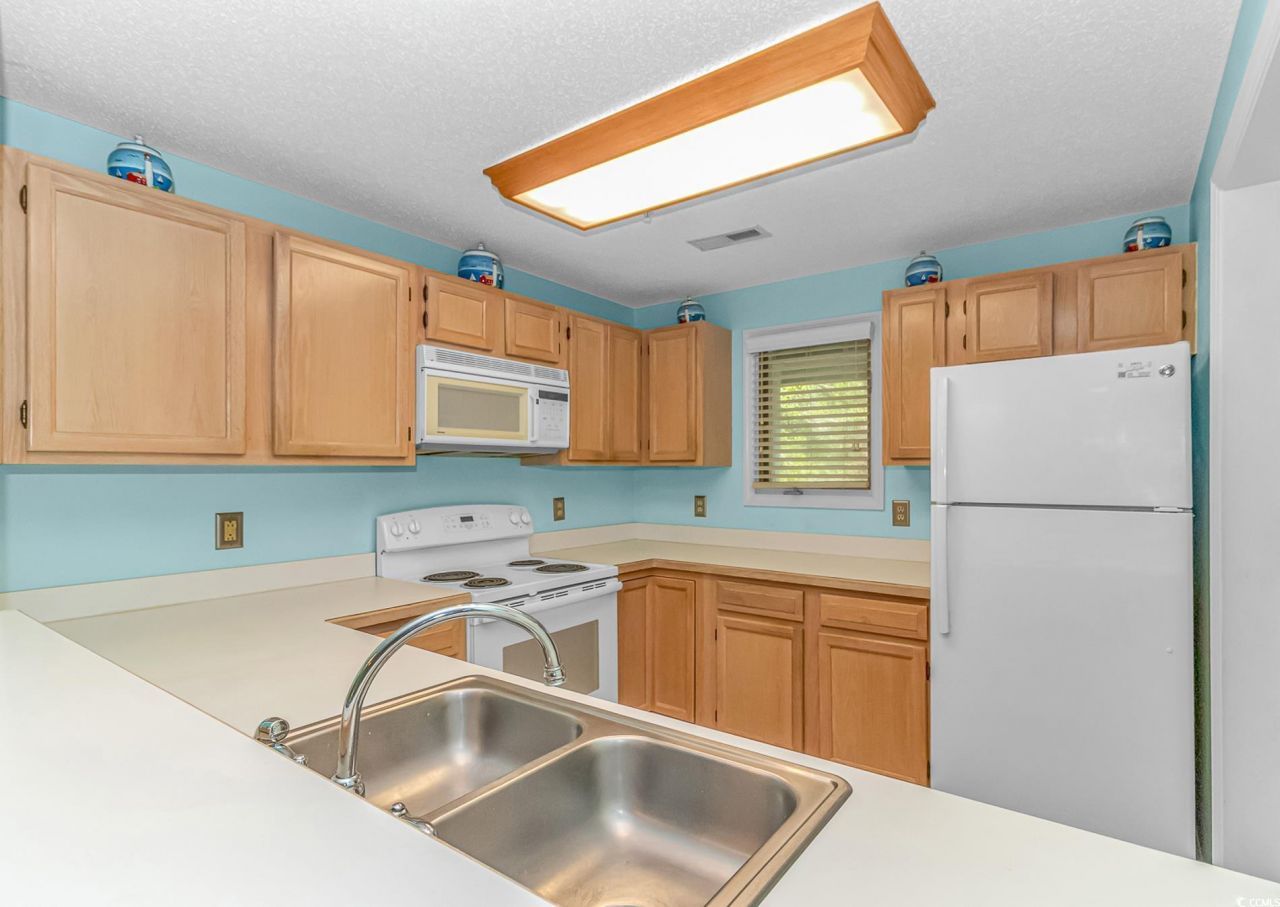 1221 Tidewater Dr. Photo 8