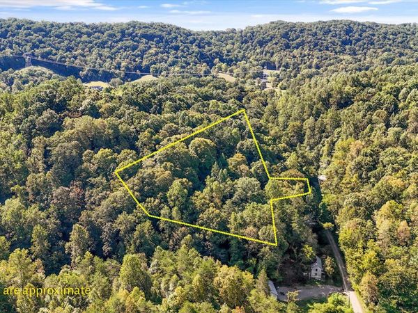 9024 Welch Rd, Knoxville, TN 37938