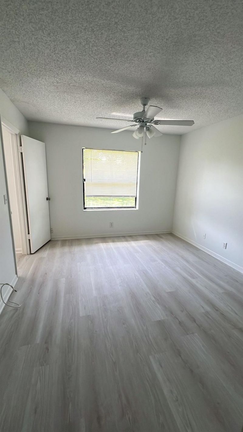 6796 Palmetto Circle, Unit 202, Boca Raton, FL 33433 Photo