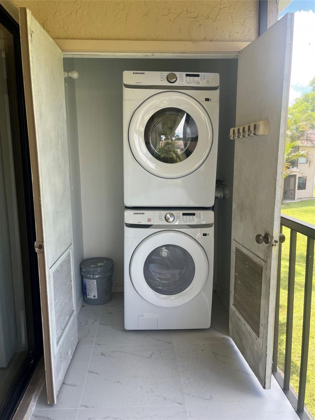 6796 Palmetto Circle, Unit 202, Boca Raton, FL 33433 Photo