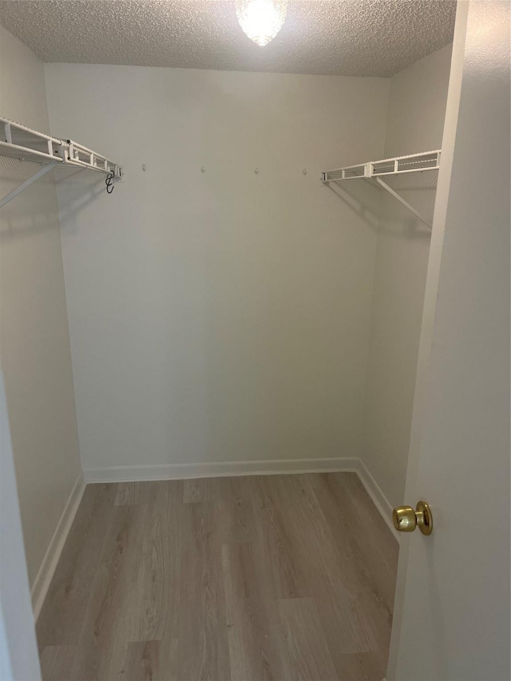 6796 Palmetto Circle, Unit 202, Boca Raton, FL 33433 Photo