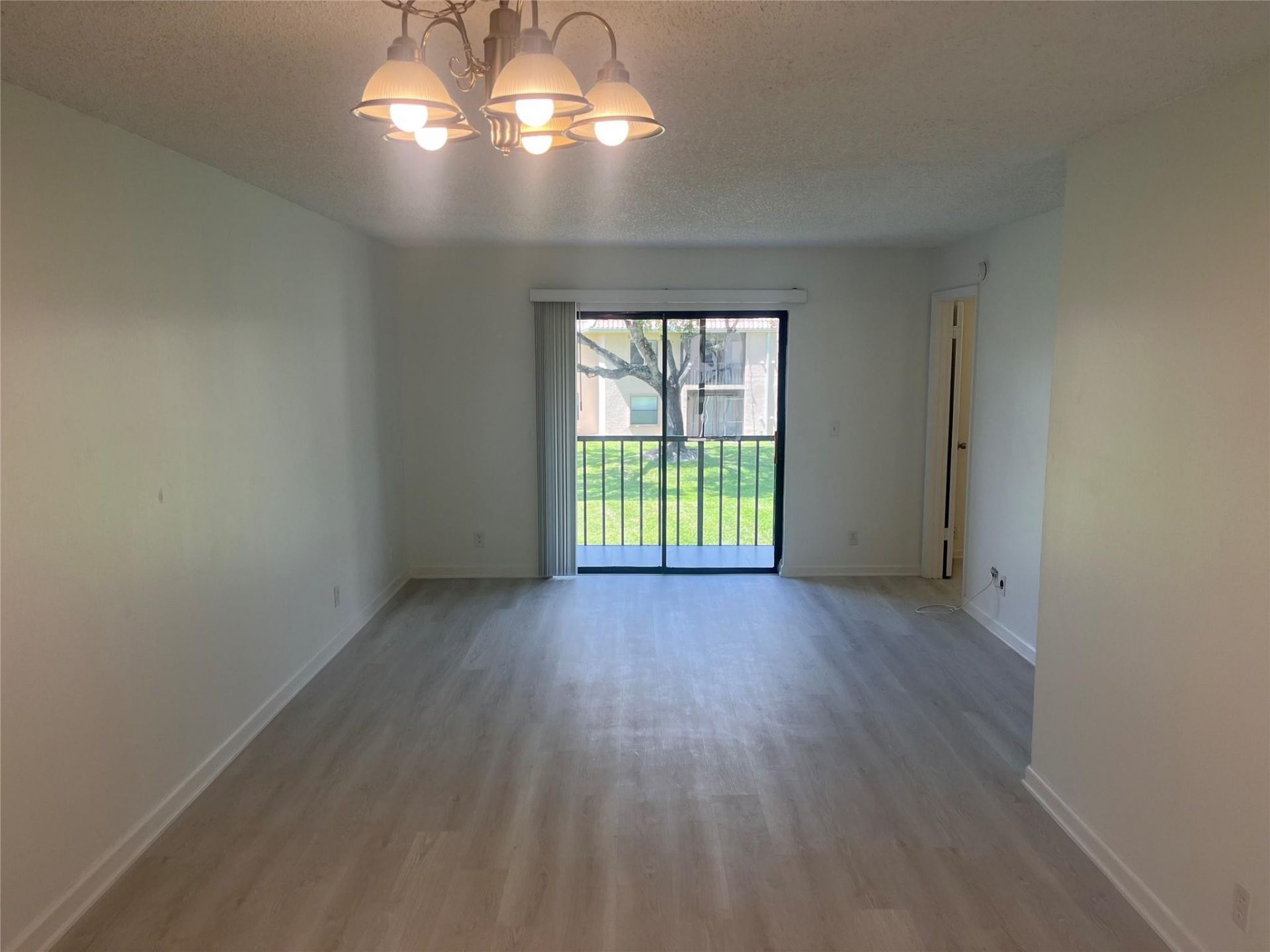 6796 Palmetto Circle, Unit 202, Boca Raton, FL 33433 Photo