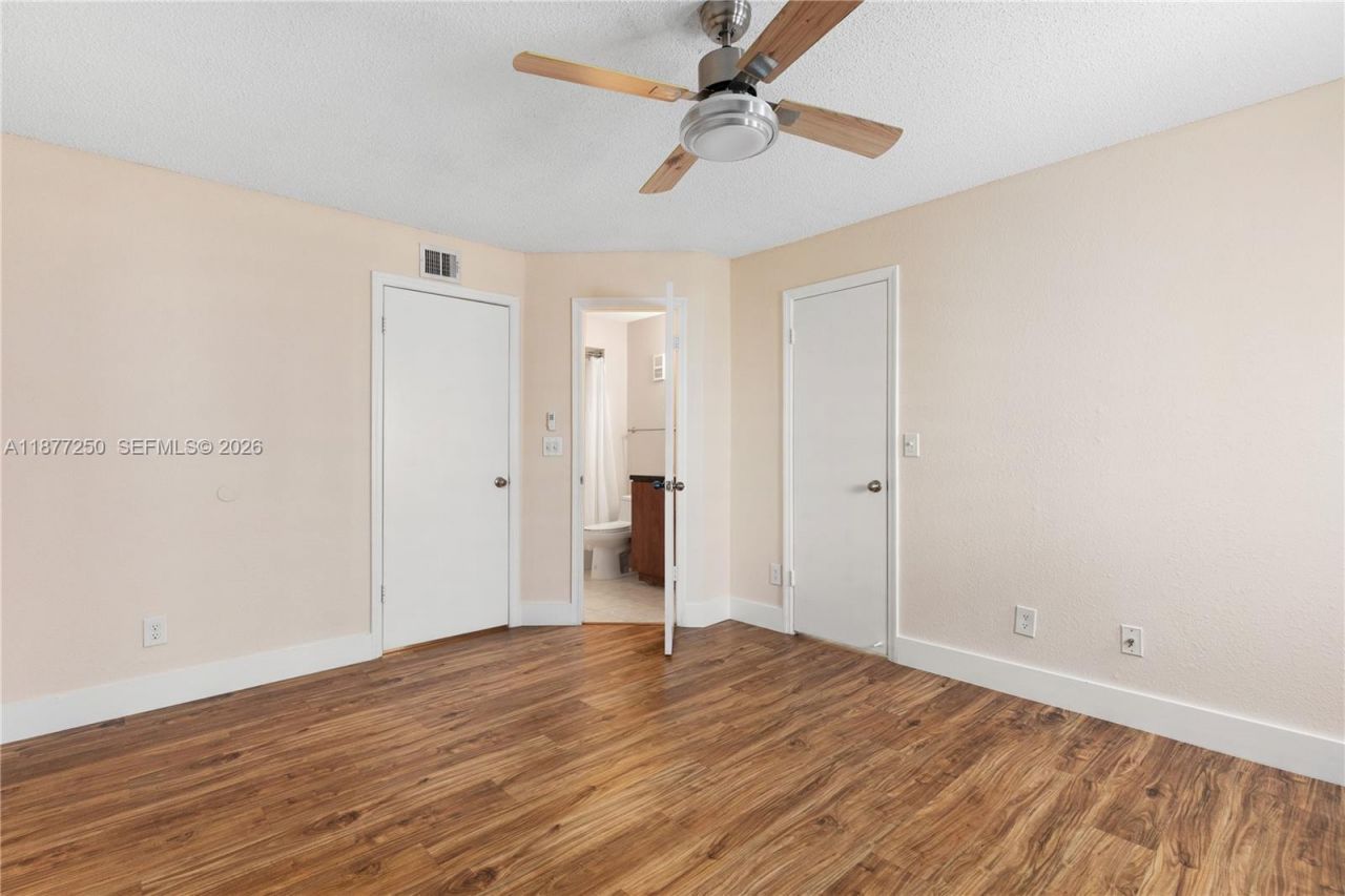 12760 Vista Isles Dr, Unit 711, Sunrise, FL 33325 Photo