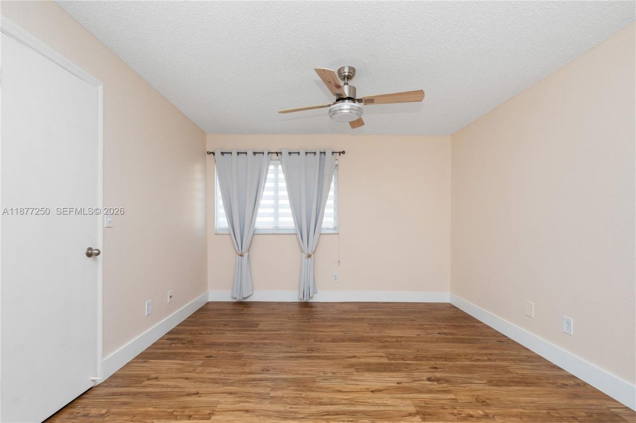 12760 Vista Isles Dr, Unit 711, Sunrise, FL 33325 Photo