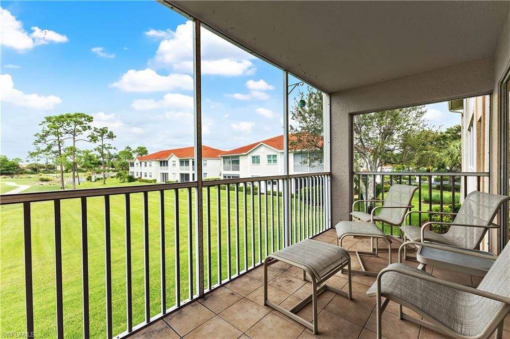 1001 Eastham Way, Unit C-206, Naples, FL 34104 Photo
