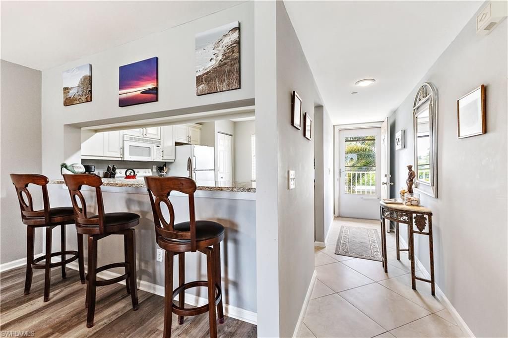 1001 Eastham Way, Unit C-206, Naples, FL 34104 Photo