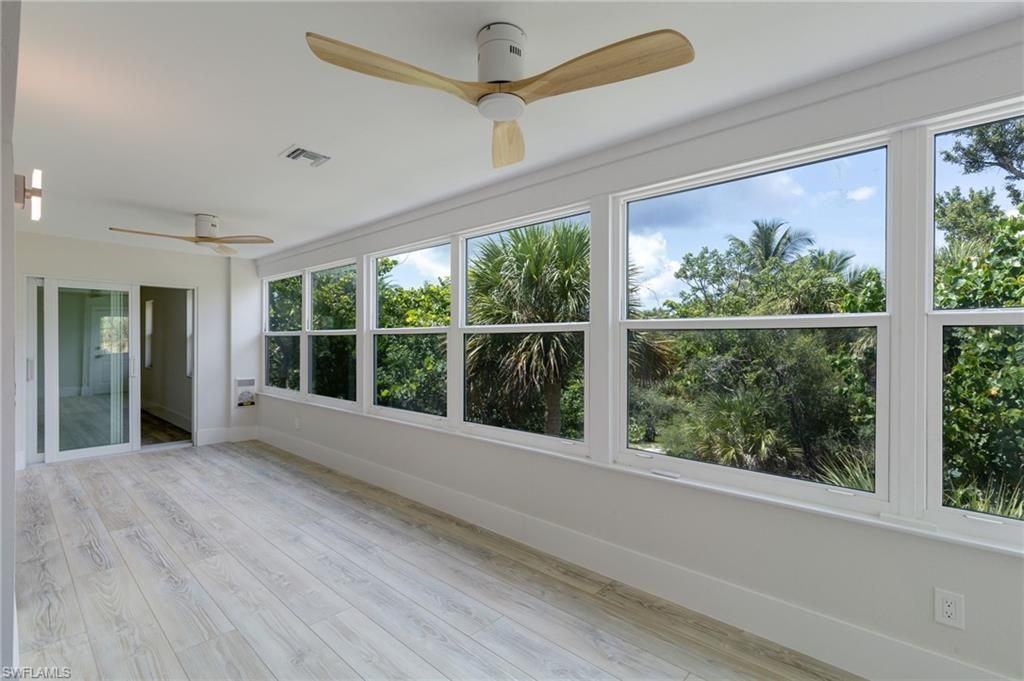 645 Oliva St, Sanibel, FL 33957 Photo