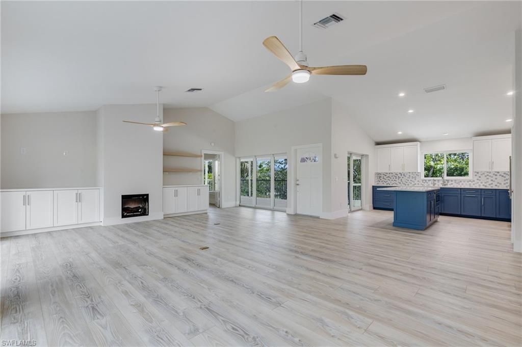 645 Oliva St, Sanibel, FL 33957 Photo