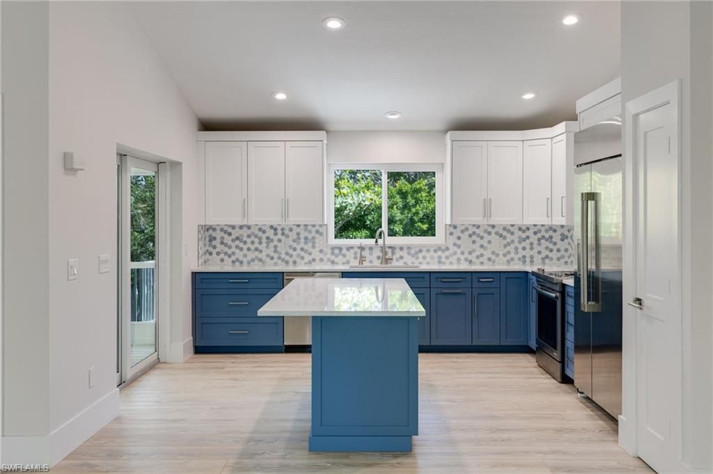 645 Oliva St, Sanibel, FL 33957 Photo