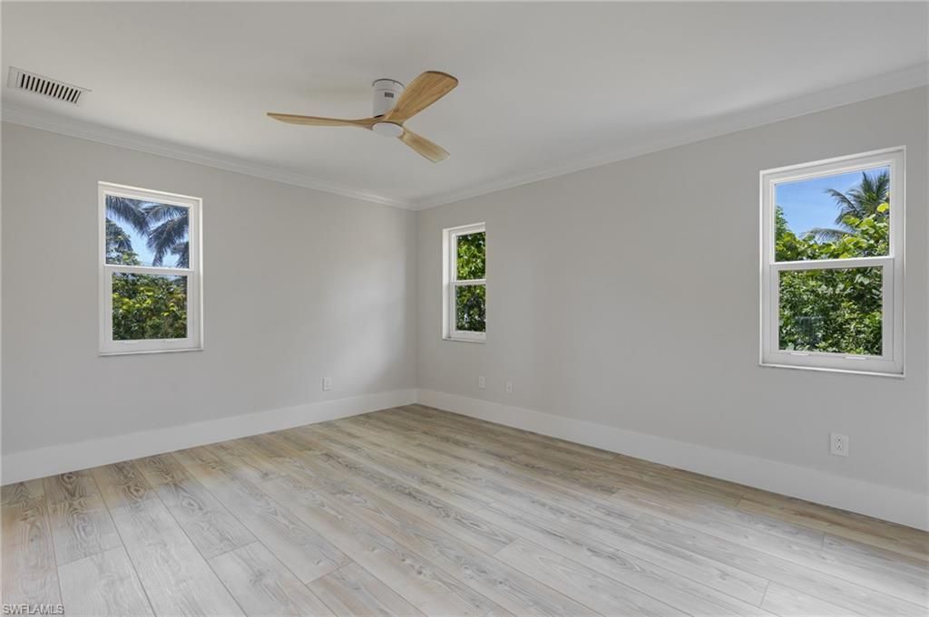 645 Oliva St, Sanibel, FL 33957 Photo