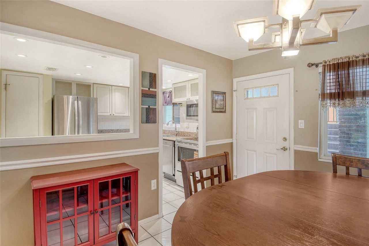 2303 Canal Drive, Unit F7, Bradenton, FL 34207 Photo