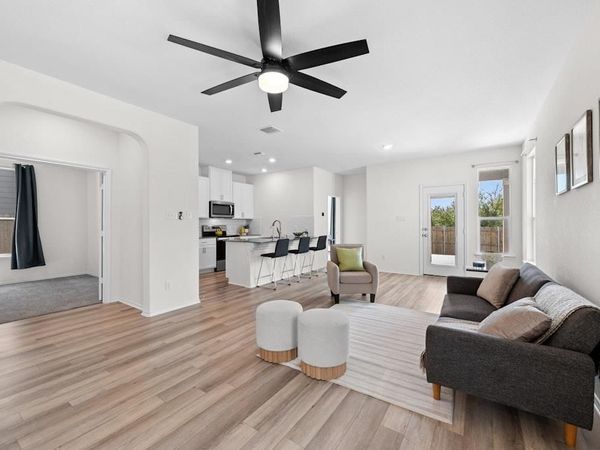 438 Thunder Valley TRL, Georgetown, TX 78626