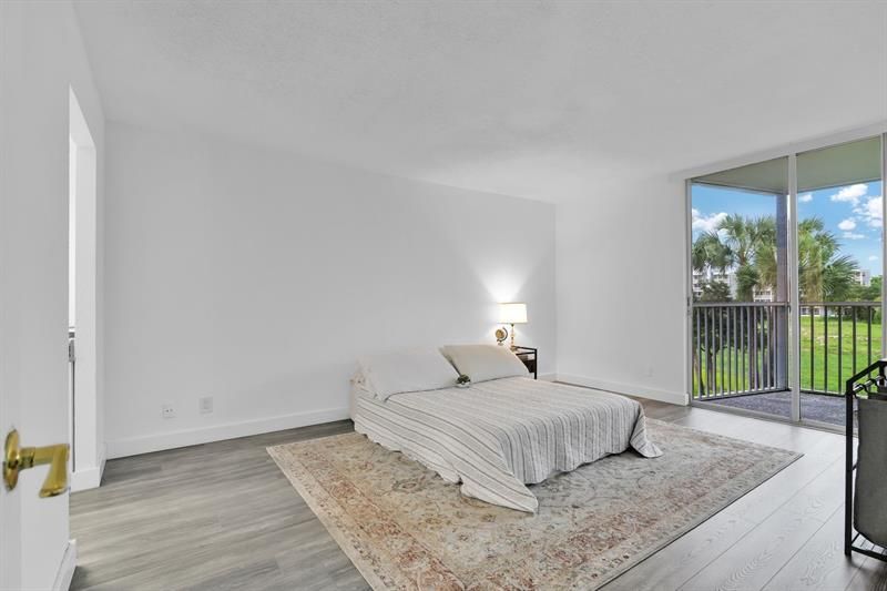250 NW 67th St, Unit 322, Boca Raton, FL 33487 Photo