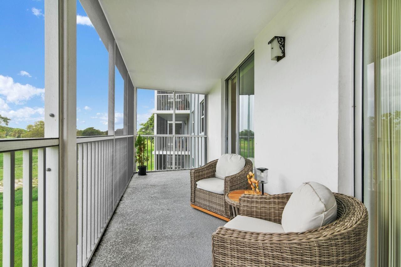 250 NW 67th Street, Unit 322, Boca Raton, FL 33487 Photo