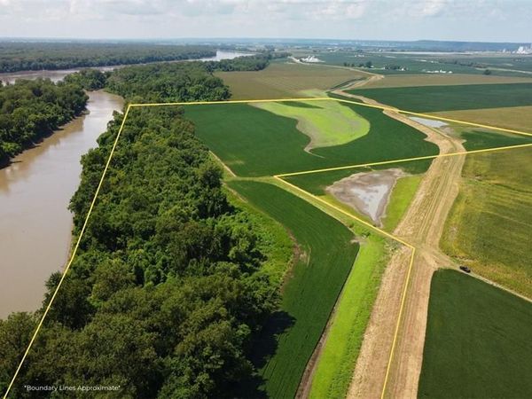 115 +/- Acres West Alton, West Alton, MO 63386