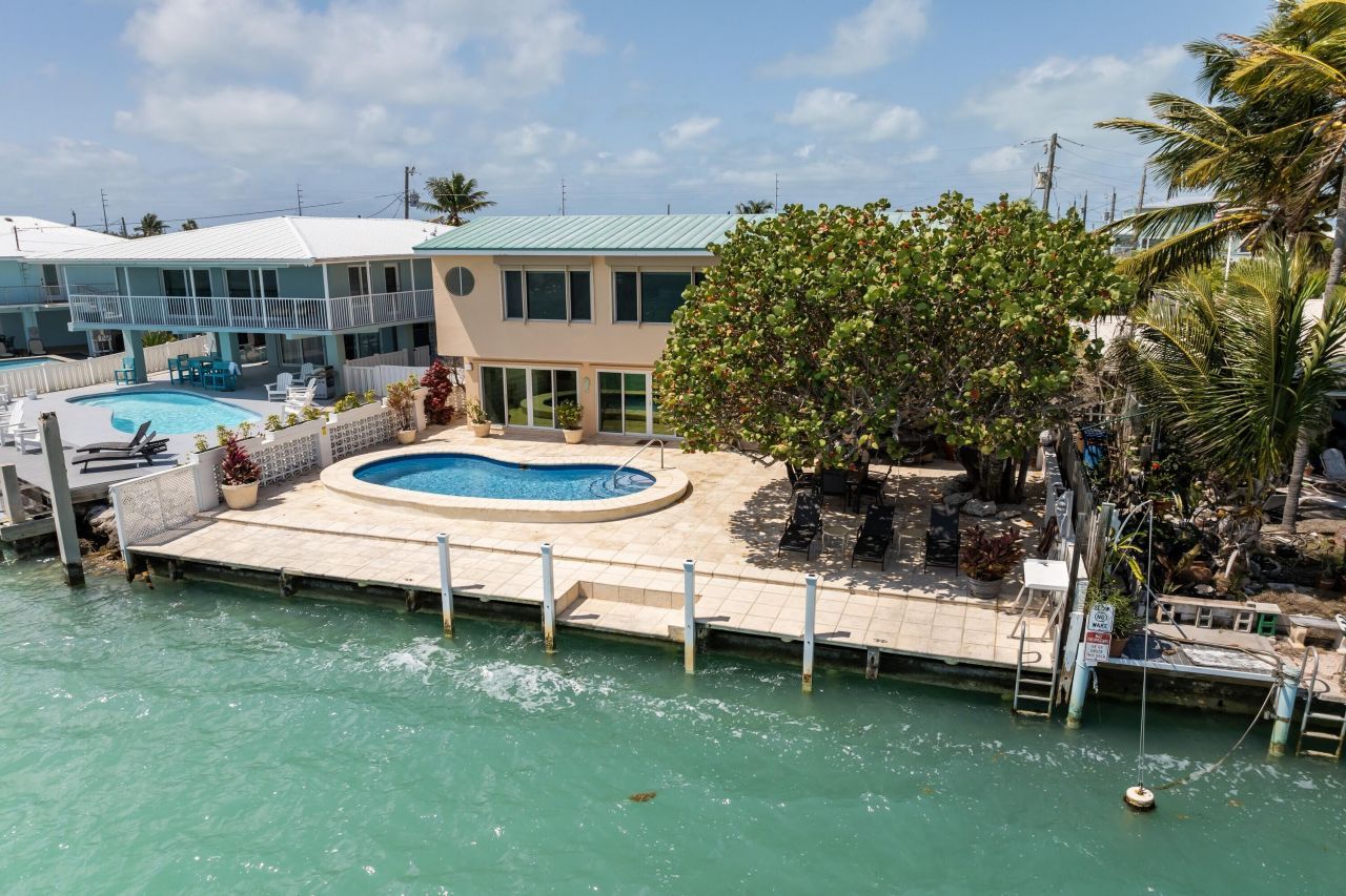 11399 6th Ave Ocean, Marathon, FL 33050 Photo