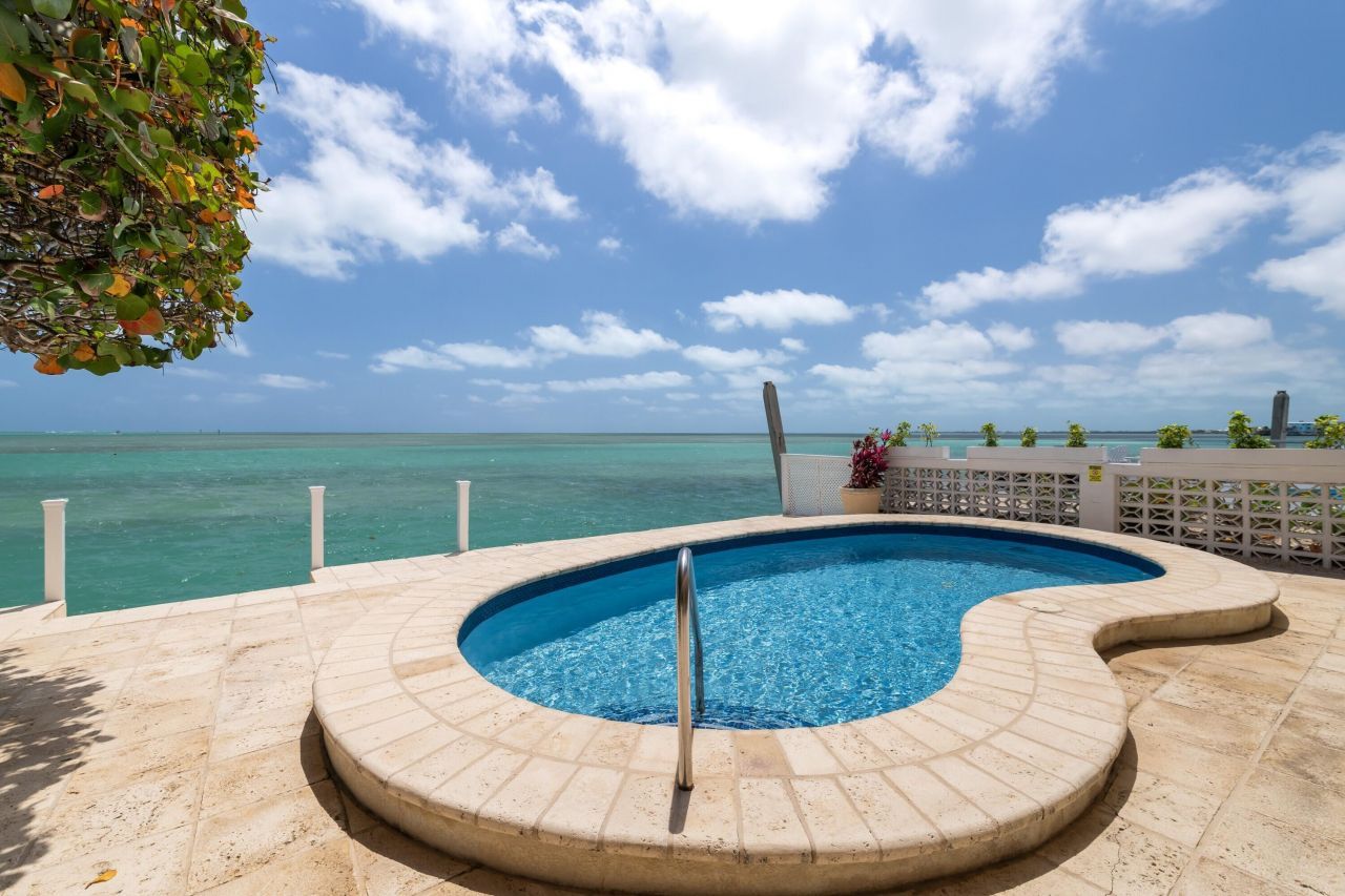 11399 6th Ave Ocean, Marathon, FL 33050 Photo