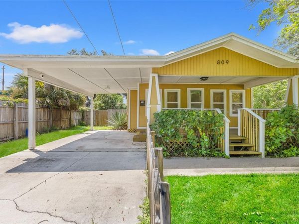 809 E LAMBRIGHT STREET, TAMPA, FL 33604