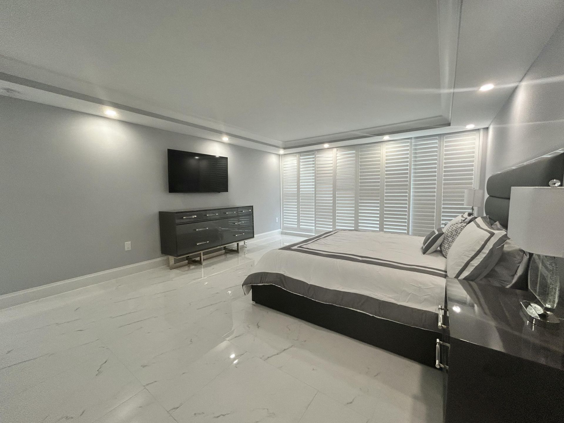 3546 S South Ocean Boulevard, Unit 405, South Palm Beach, FL 33480 Photo