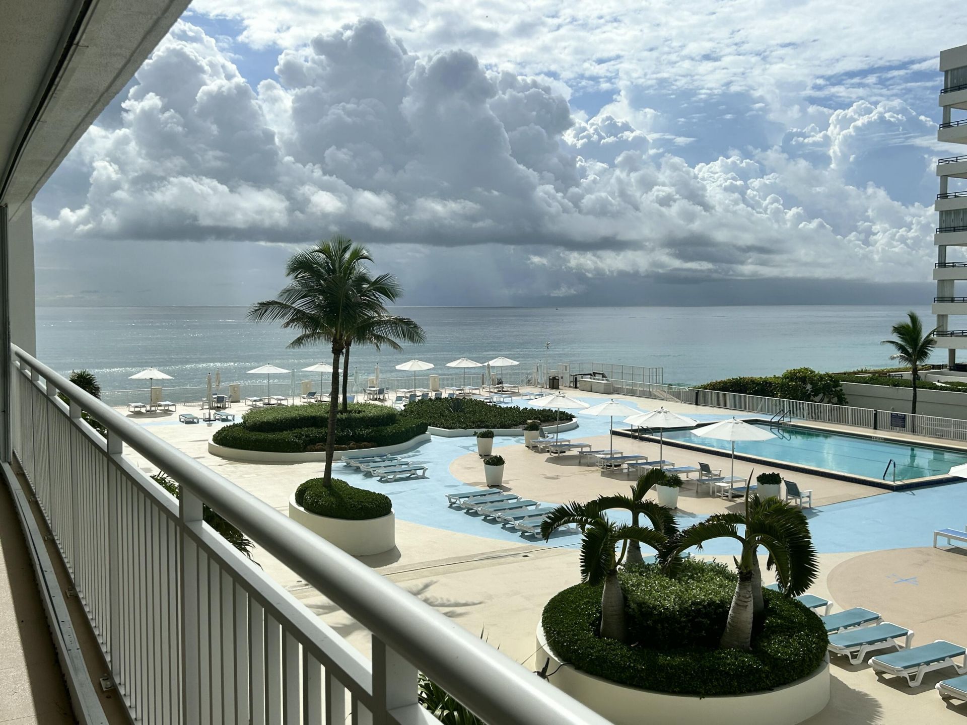 3546 S South Ocean Boulevard, Unit 405, South Palm Beach, FL 33480 Photo