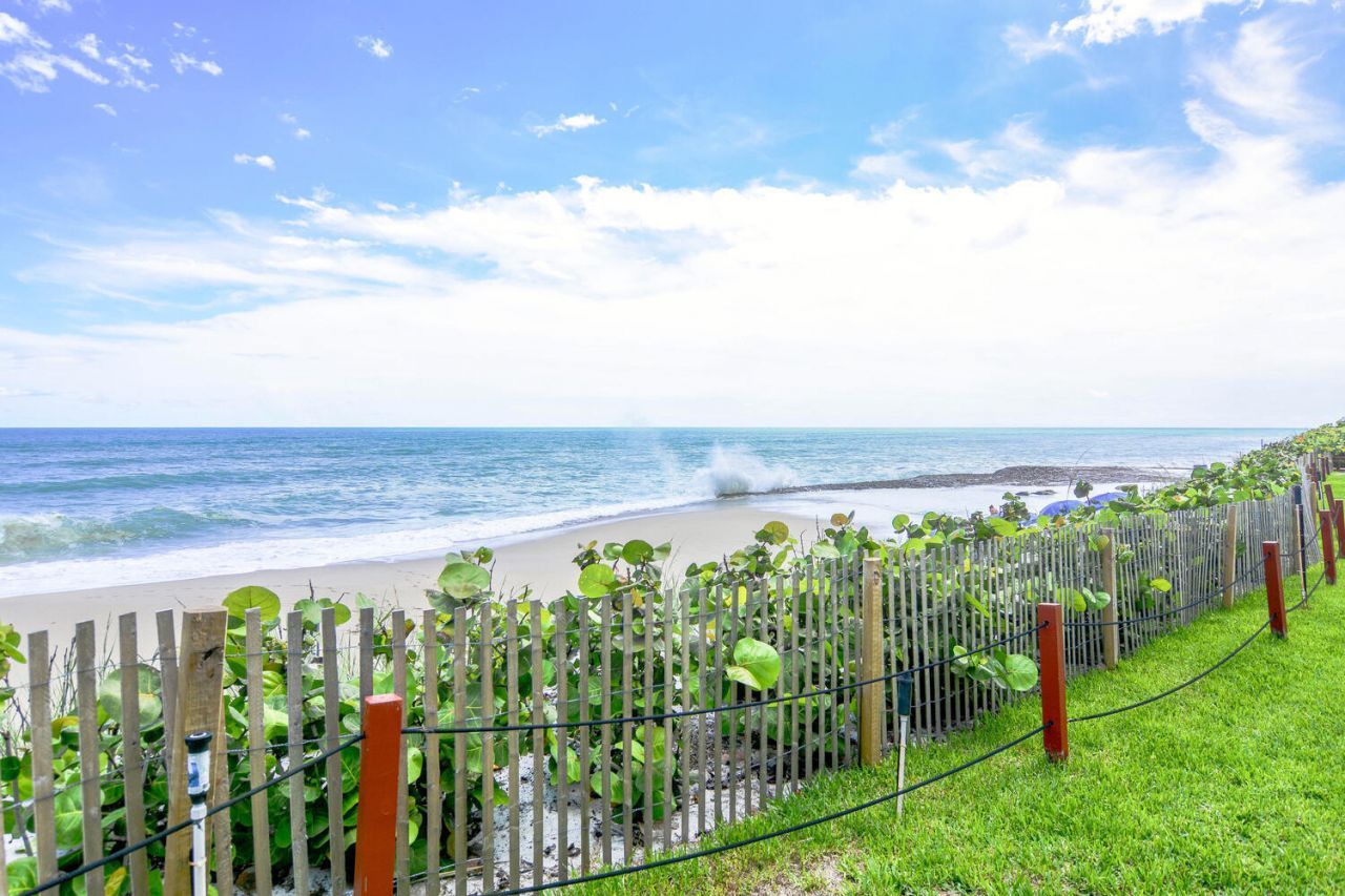 4200 N Ocean Drive, Unit 2-605, Singer Island, FL 33404 Photo