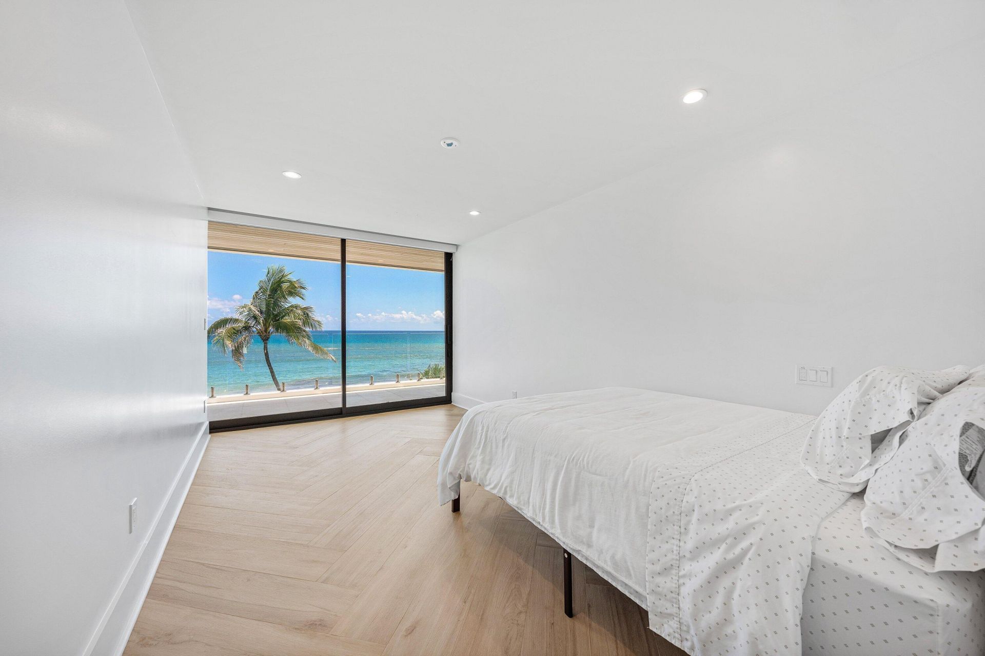 6273 N Ocean Boulevard, Ocean Ridge, FL 33435 Photo